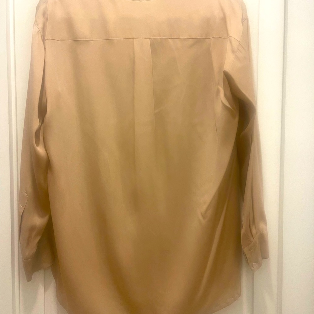 VINCE Silk Charmeuse V-neck tunic style blouse. Deep blush SZ S - Picture 3 of 5